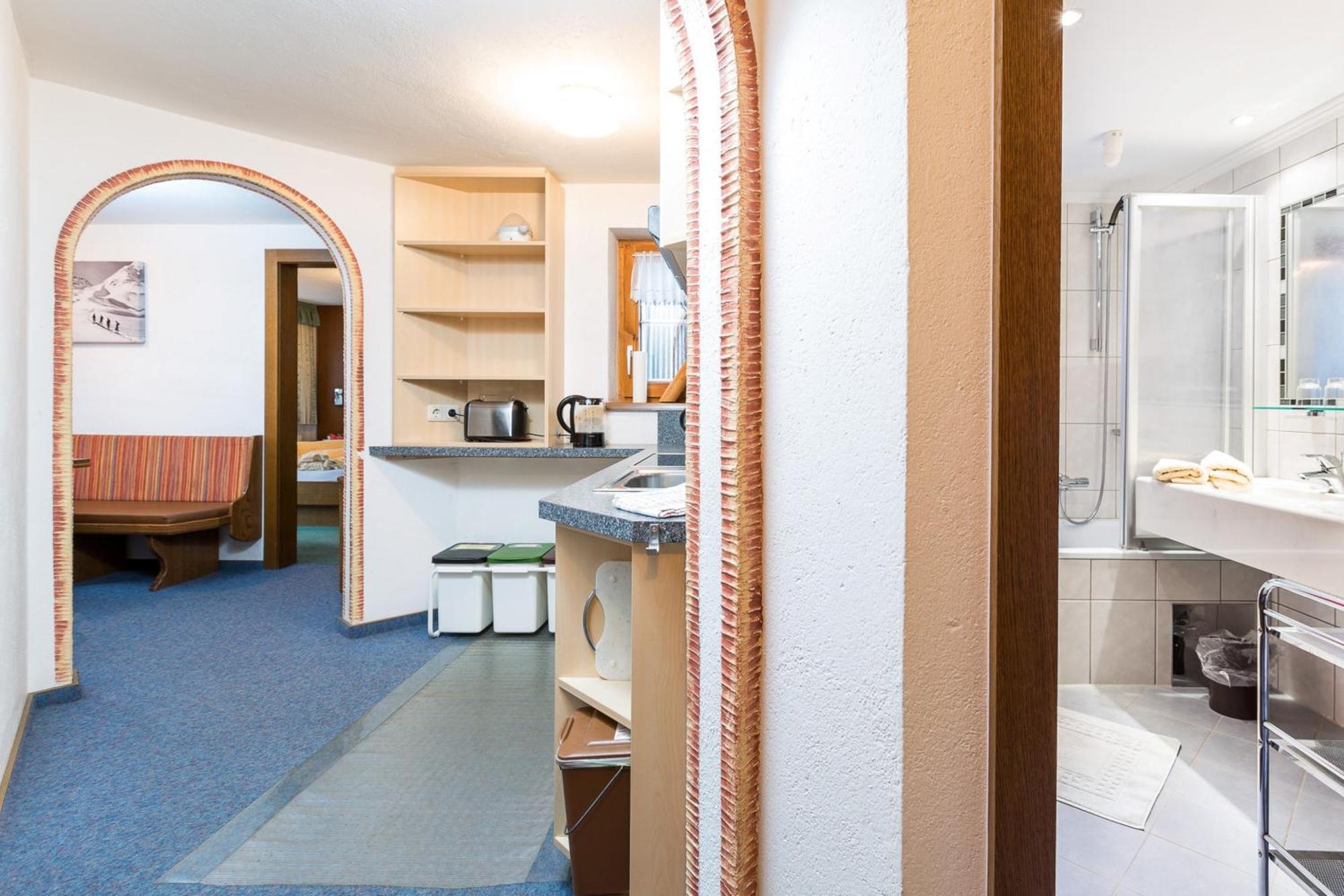 Apartamento Altes Holzhaus Sölden Habitación foto