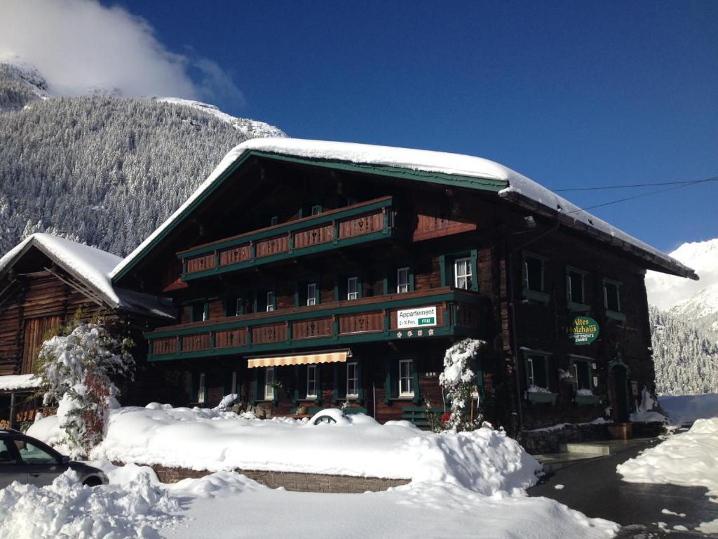 Apartamento Altes Holzhaus Sölden Exterior foto