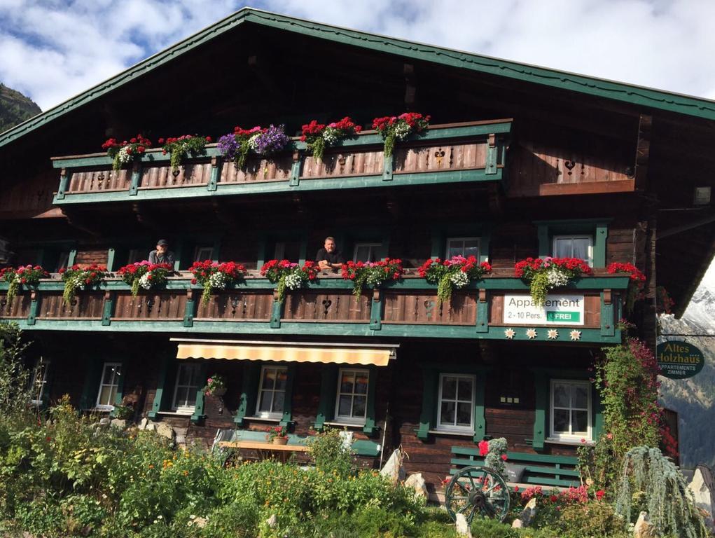 Apartamento Altes Holzhaus Sölden Exterior foto